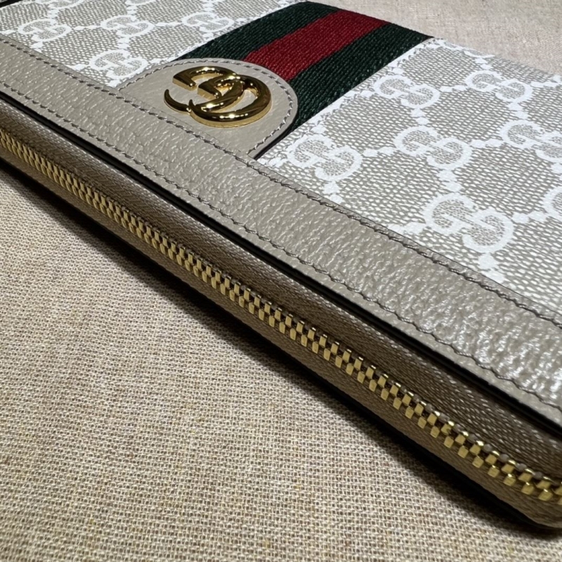 Gucci Wallets & Purse